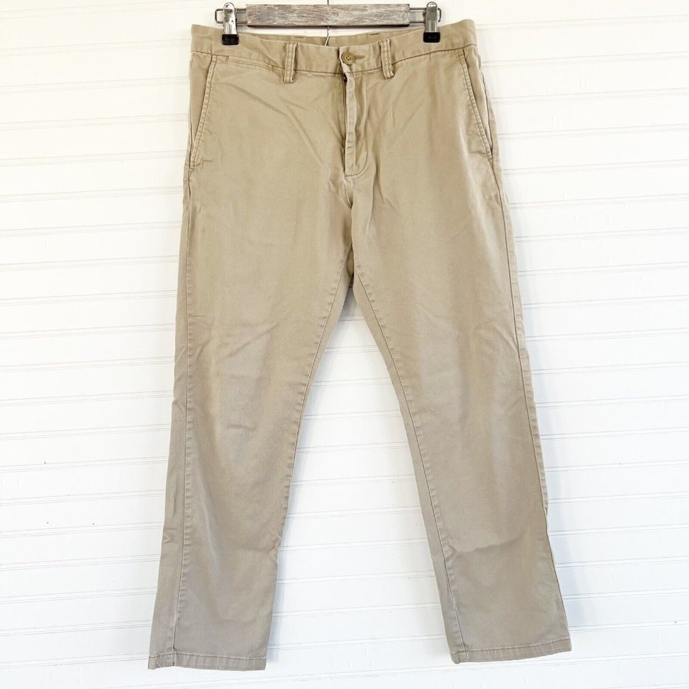 Old Navy ultimate slim pants khaki 32 x 30 Cotton Spandex Pockets Zip Button